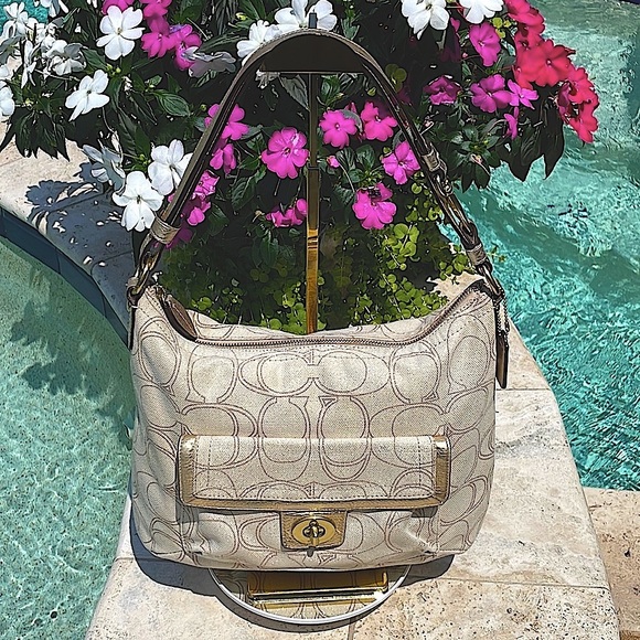 Coach Penelope Beige/Gold Linen Signature “C” Convertible Shoulder/Crossbody Bag - Picture 16 of 17